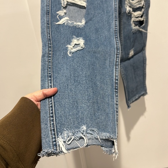 ASOS DISTRESSED JEANS - Picture 4 of 10
